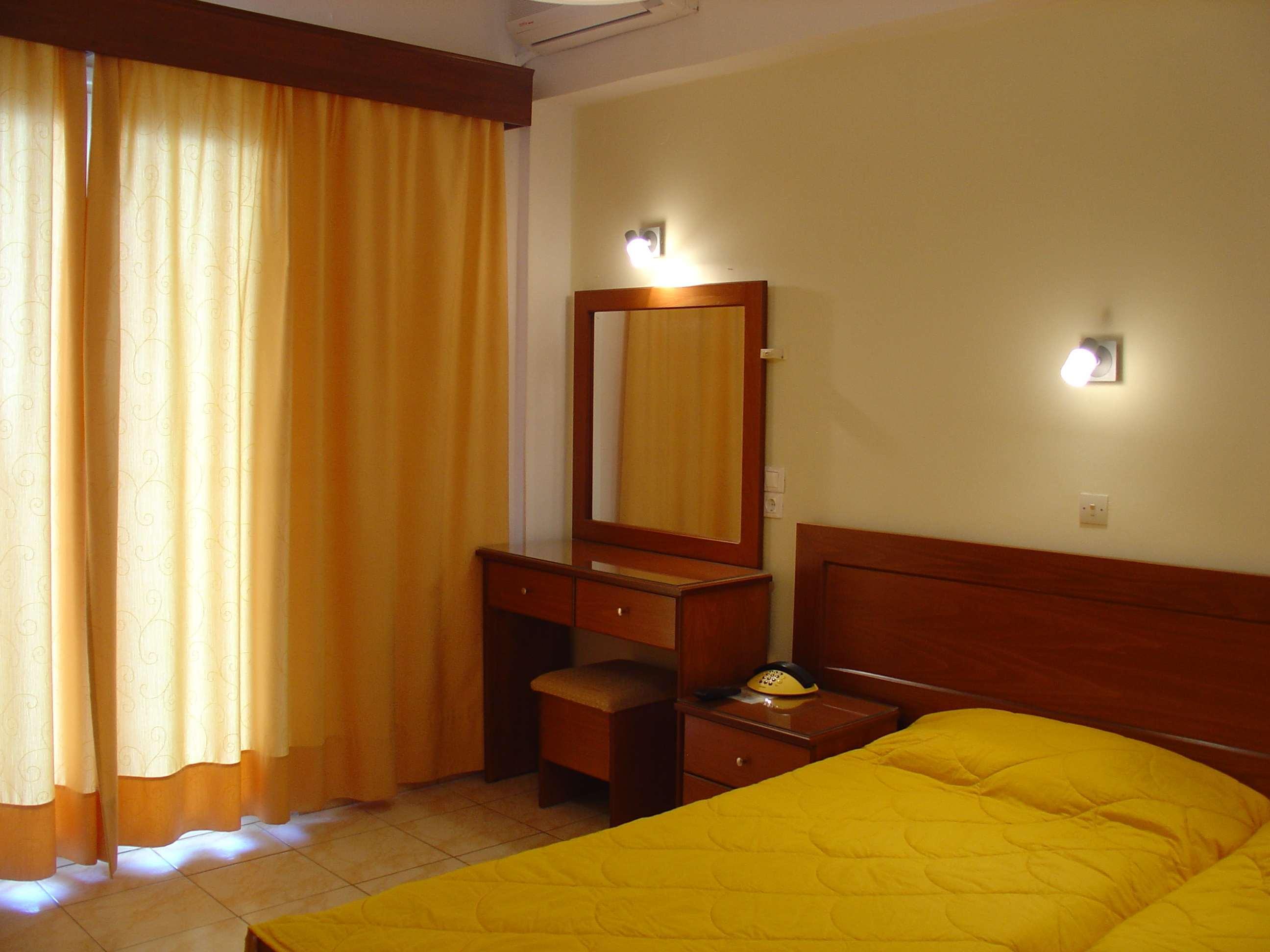 Golden Sands Hotel Agios Georgios  Ngoại thất bức ảnh