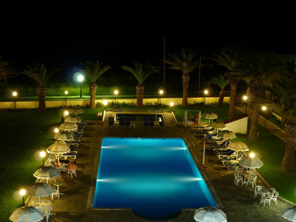 Golden Sands Hotel Agios Georgios  Ngoại thất bức ảnh